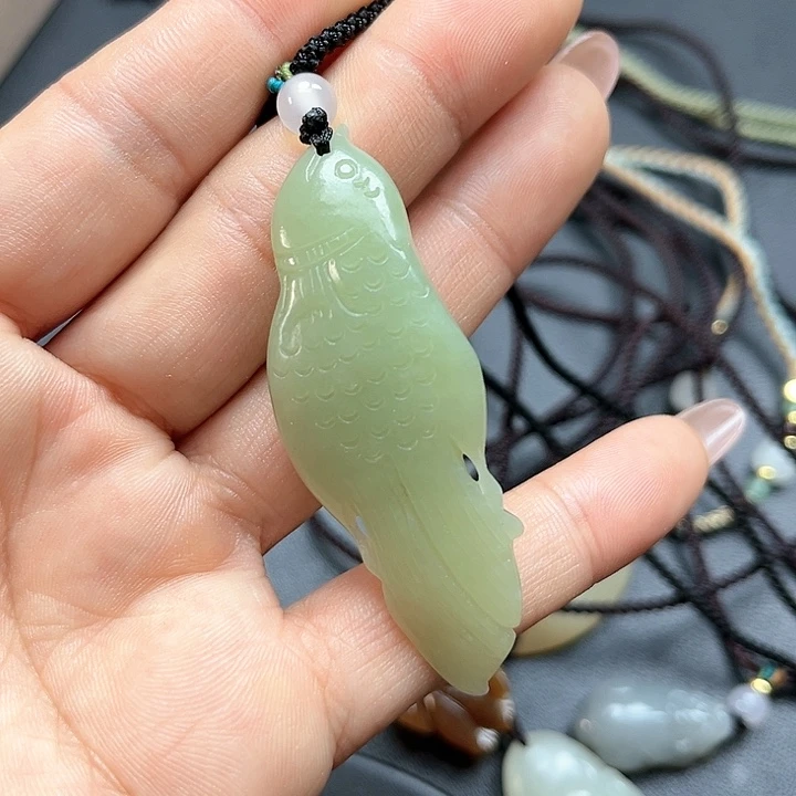 【闪购商品】颈饰未镶嵌和田玉