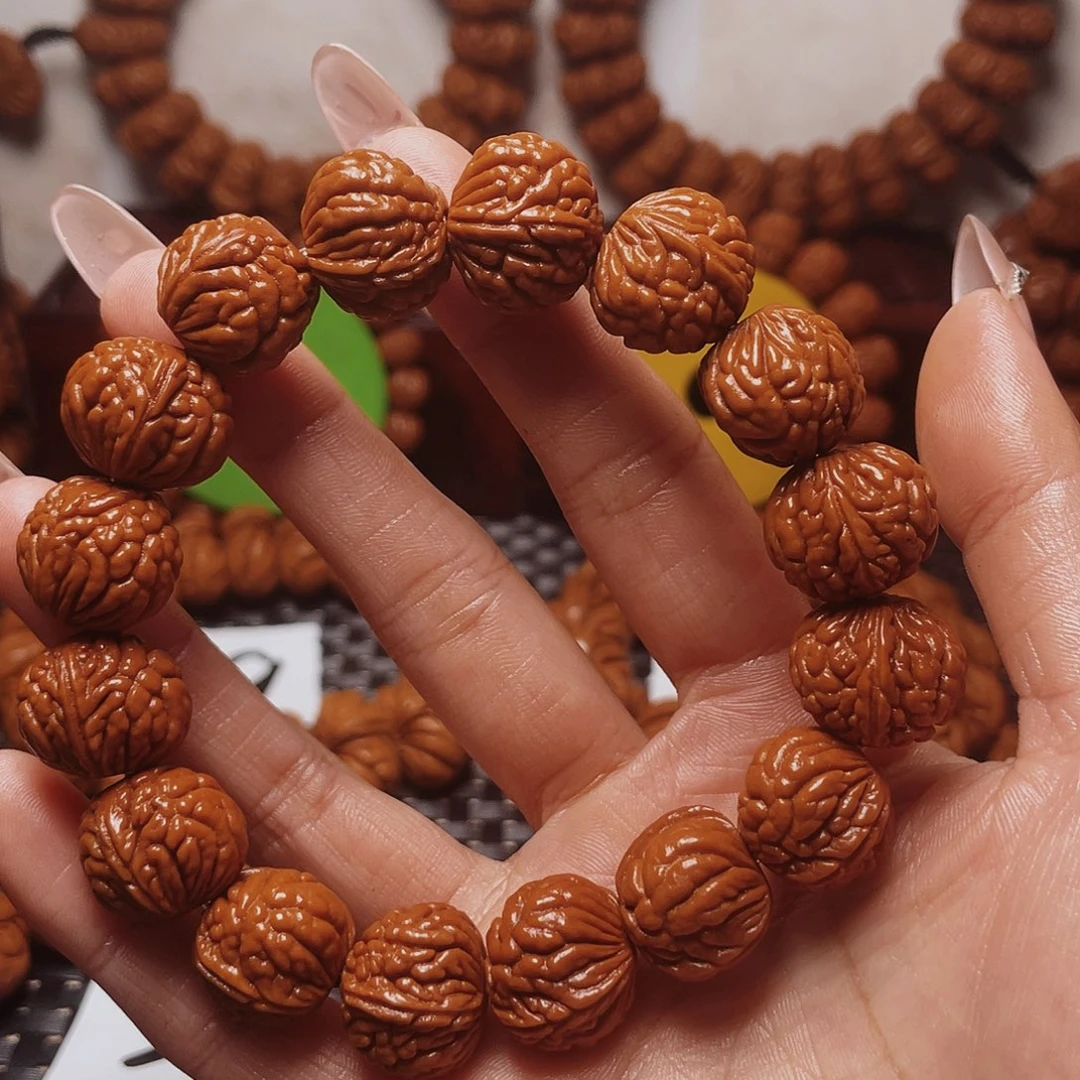 桃核吊坠龙纹桃核