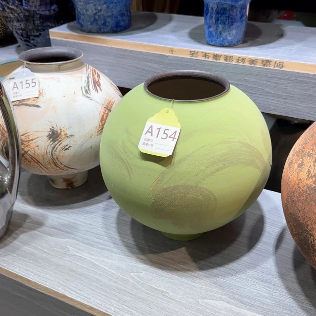 景德镇陶瓷艺术品溪*