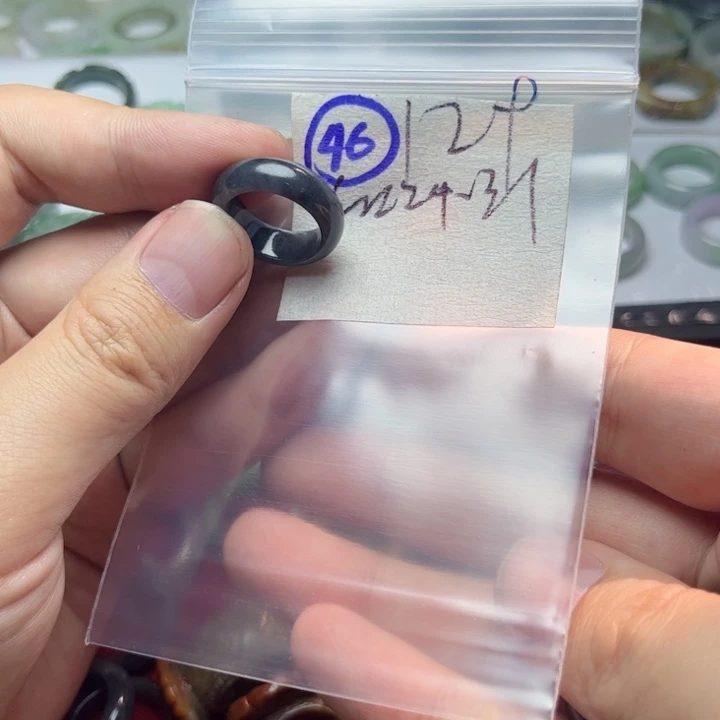 定制翡翠未镶嵌明天