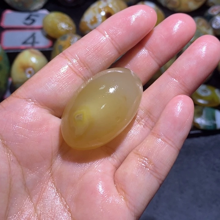 躺***赢未镶嵌发饰玛瑙/玉髓
