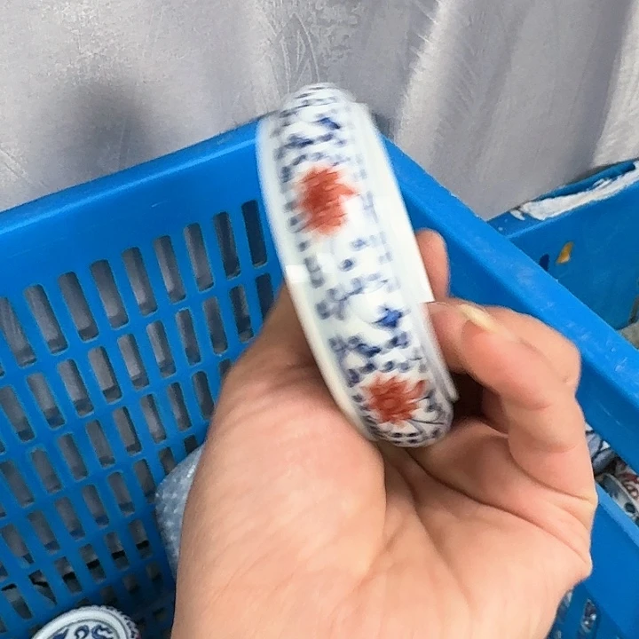 杯釉里红缠枝莲杯垫