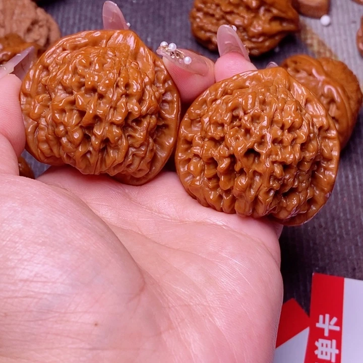 文玩核桃把件官帽狮子头