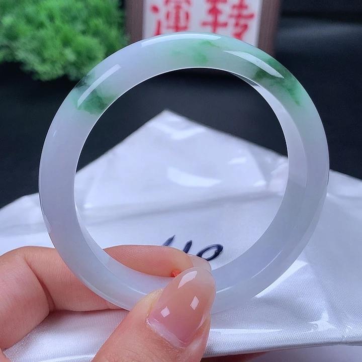 未镶嵌手镯翡翠077