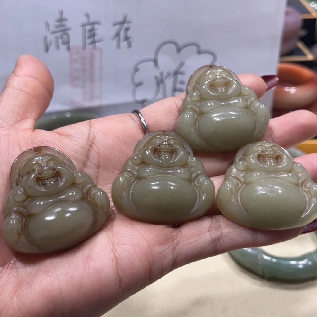 未镶嵌手镯石英岩玉