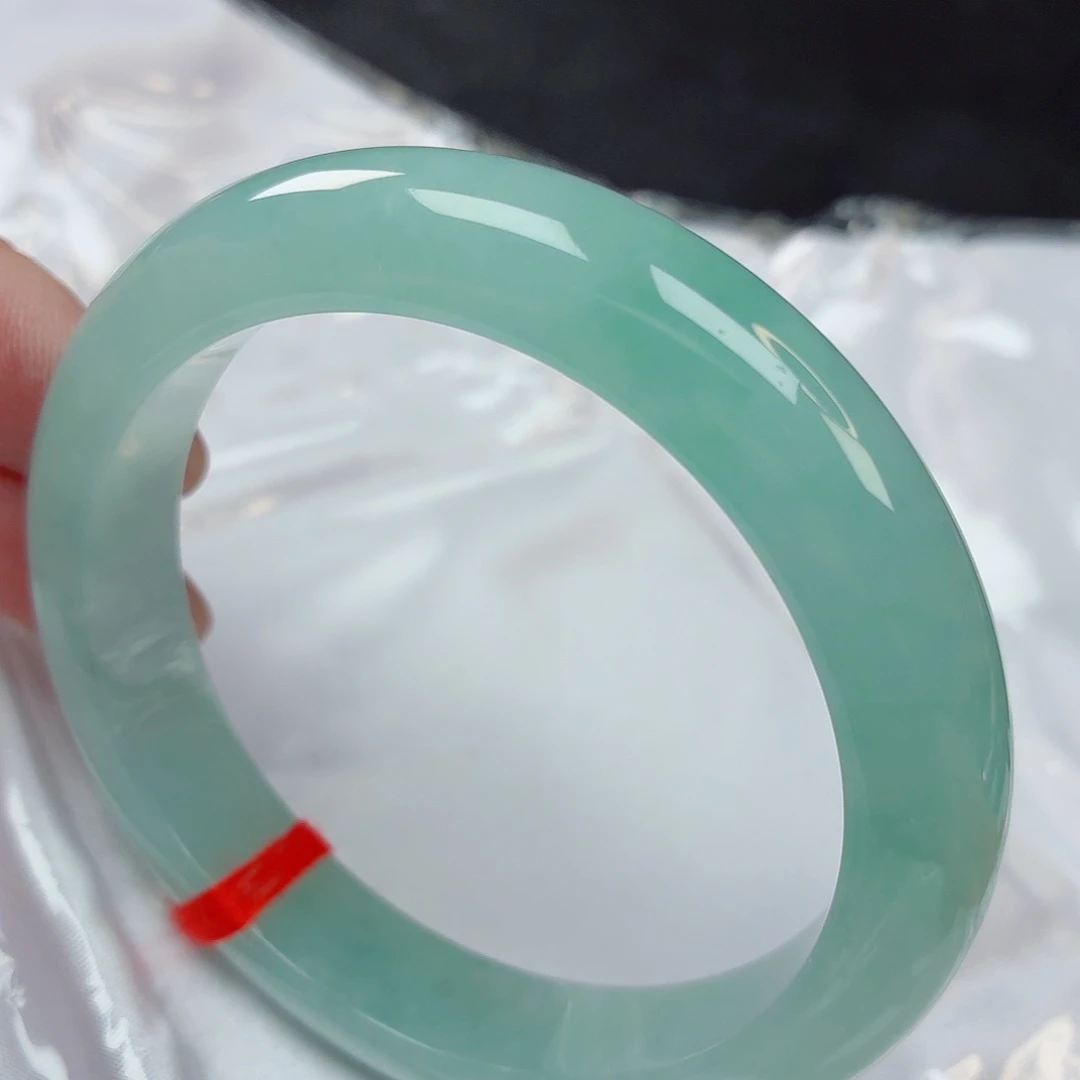 未镶嵌手镯翡翠56+