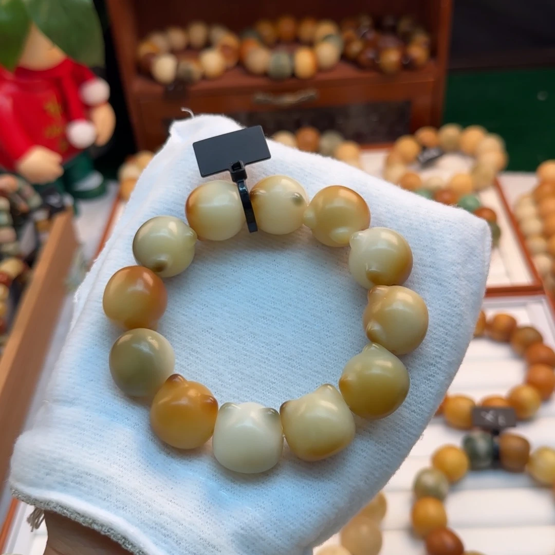 菩提根/象牙果手串卡22猫头雕刻