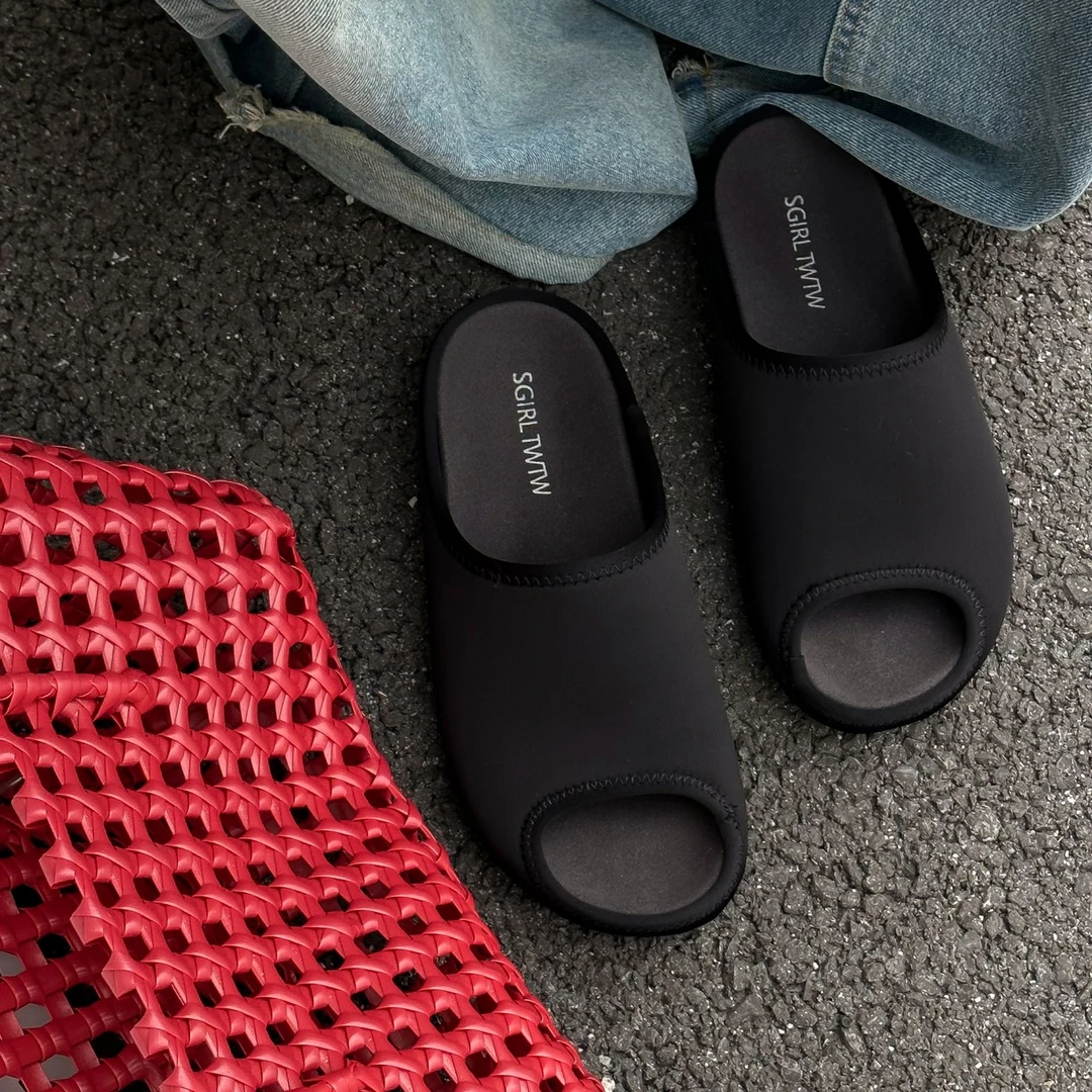 M615-1 SGIRL TWTW 平底新款外穿凉拖舒适百搭休闲鱼嘴拖鞋沙滩鞋