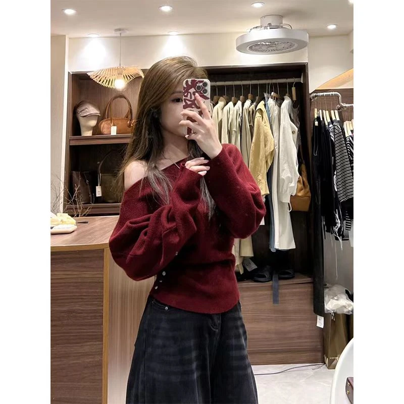 25630款设计感独特露肩针织衫巨好看收腰修身显瘦百搭长袖上衣