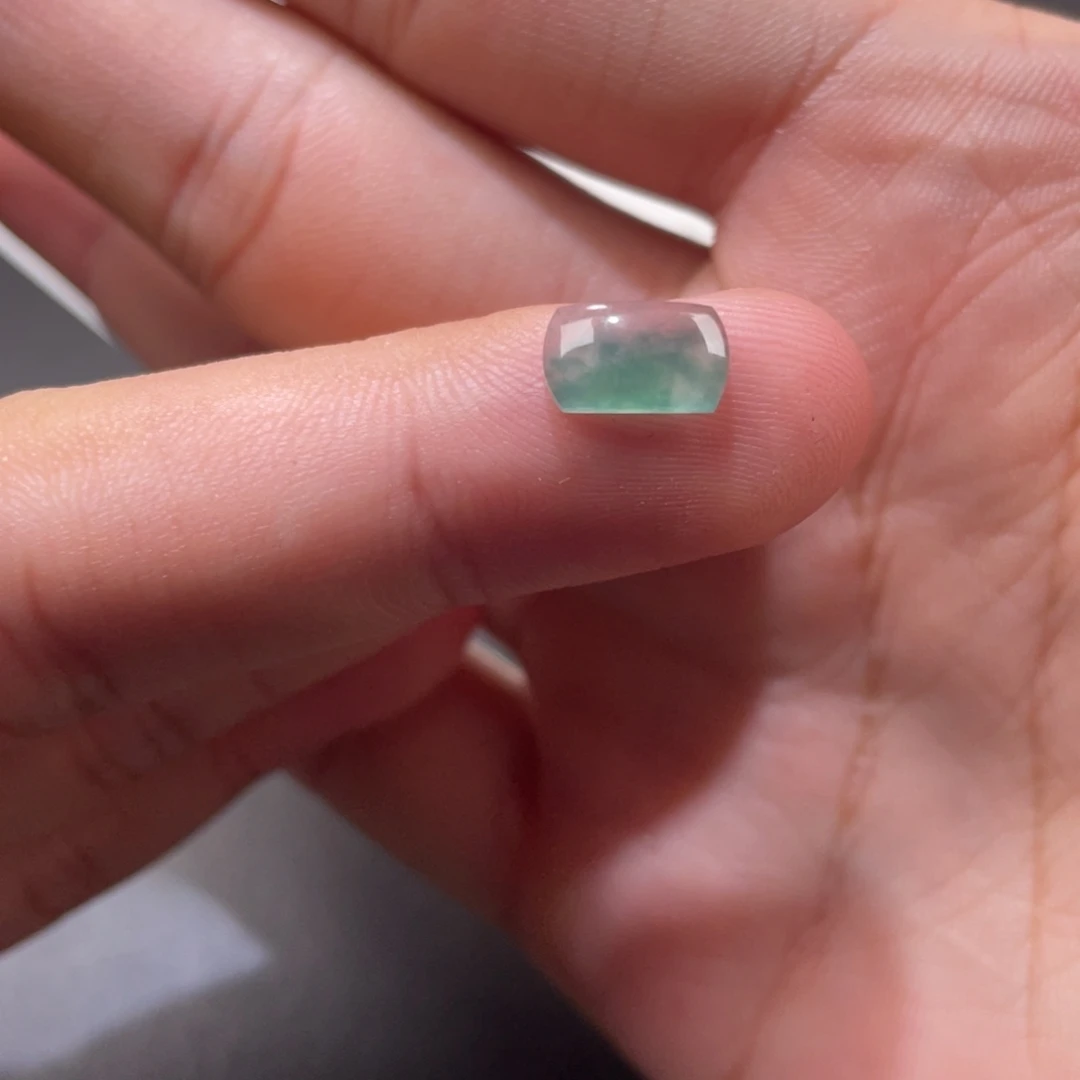 翡翠未镶嵌挂件翡翠