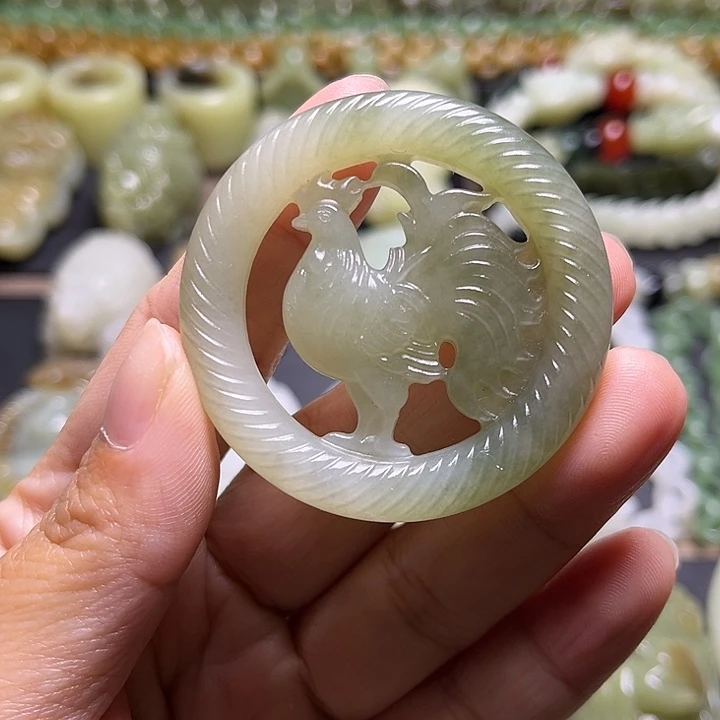 和田玉未镶嵌挂件