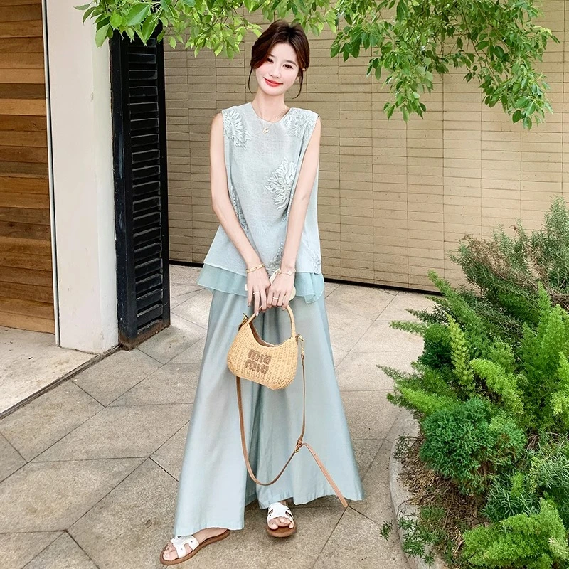 新款百搭时尚2025年背心修身无袖上衣无袖高贵国风新中式女装外穿