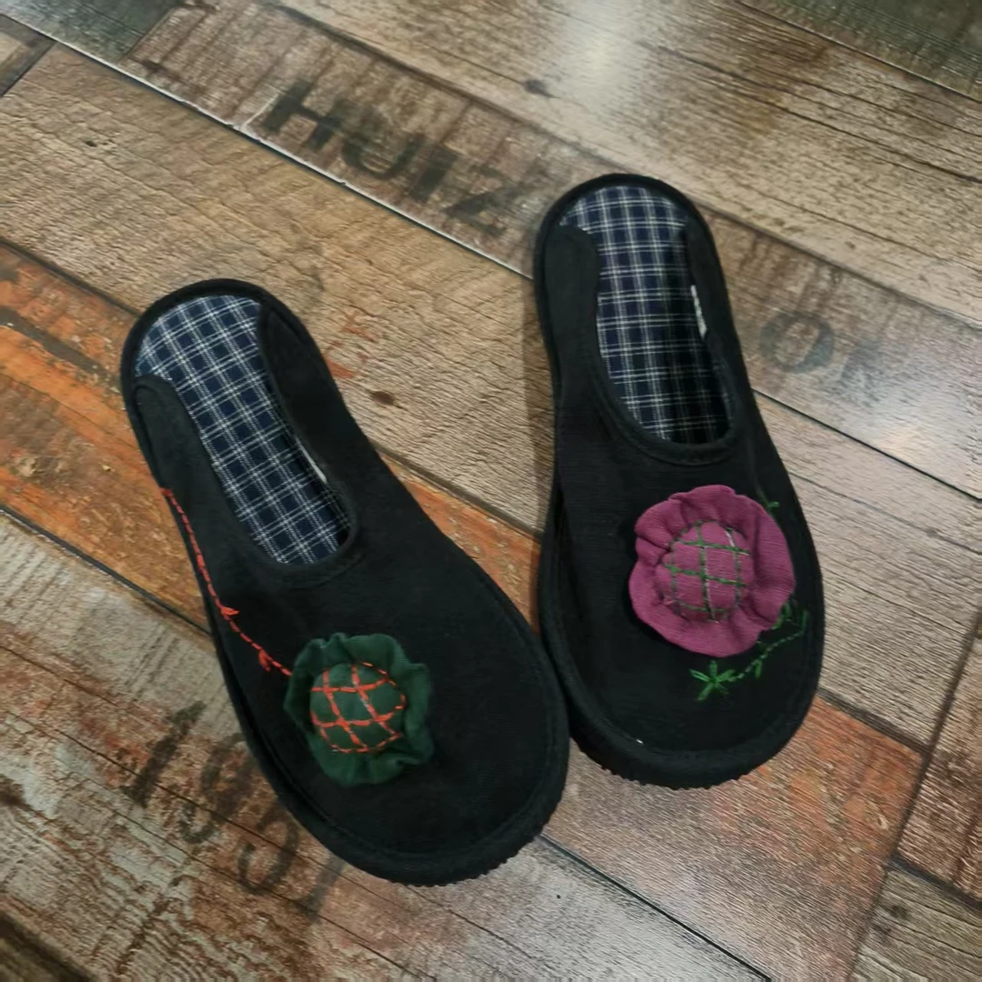 纯手工帽花绣花透气养脚干爽软底软面四季拖女拖鞋