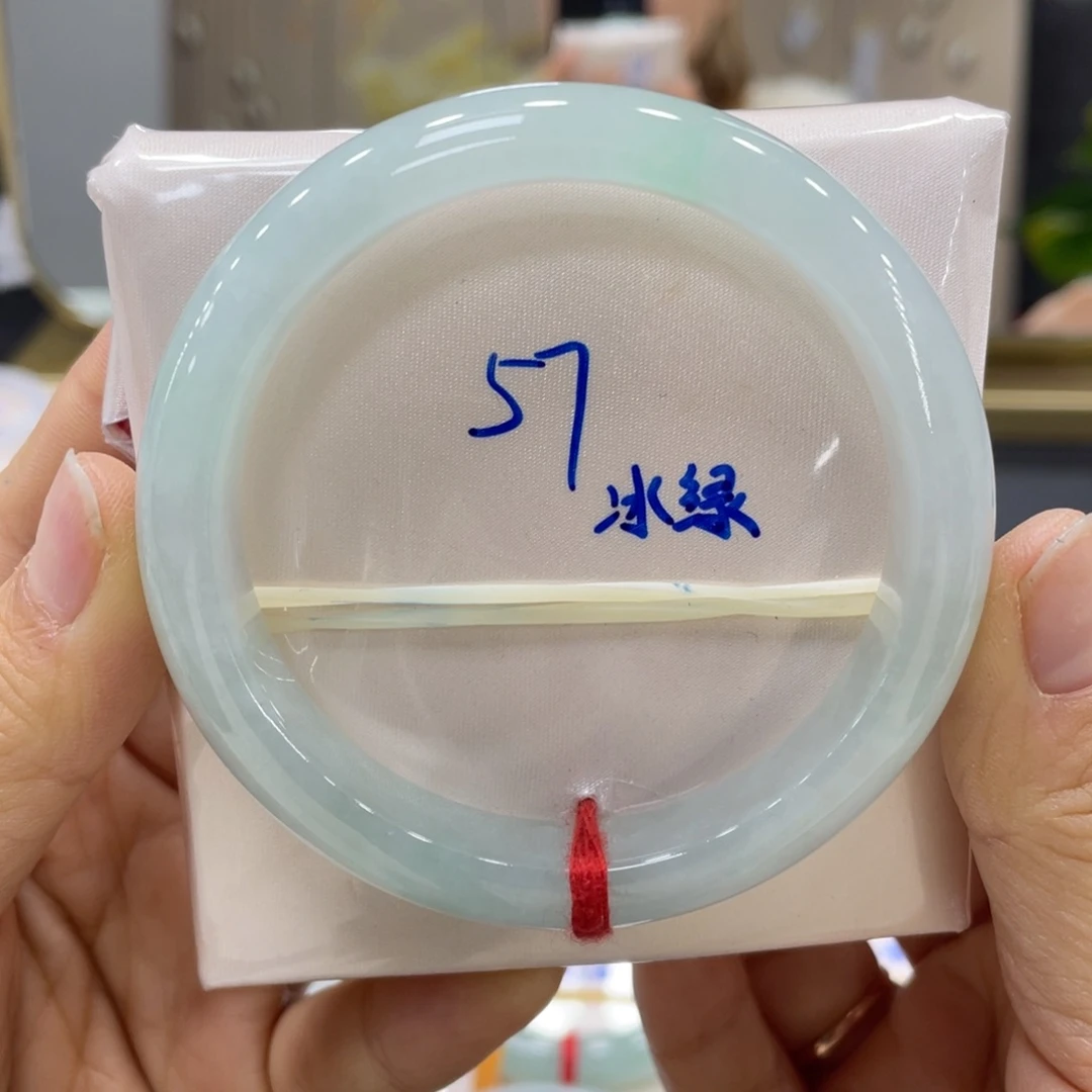 未镶嵌手镯翡翠翡翠