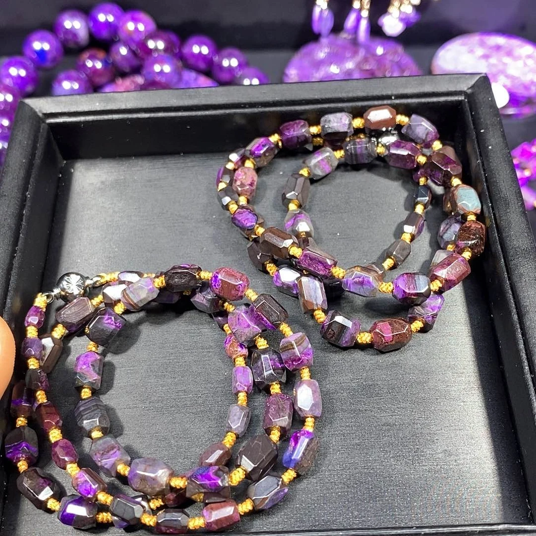 苏纪石（舒俱来）未镶嵌南非舒俱来钻切项链多样性发其一