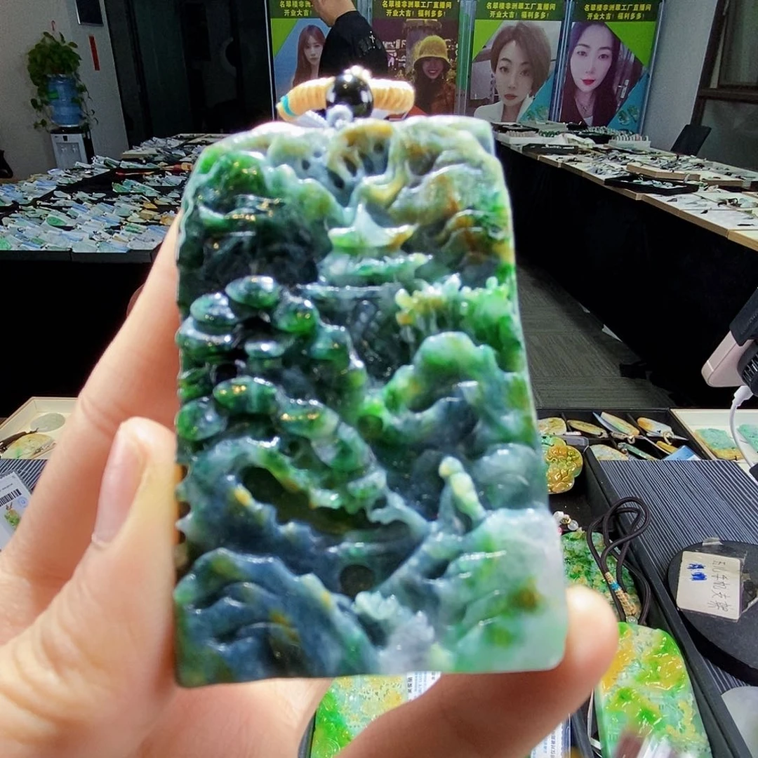 颈饰未镶嵌翡翠翡翠