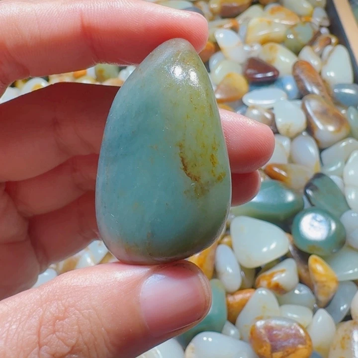 和田玉未镶嵌挂件35克