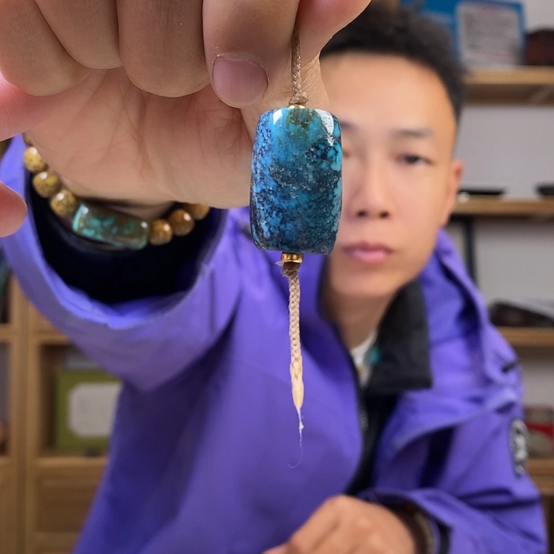 绿松石未镶嵌雾霾蓝锁骨珠