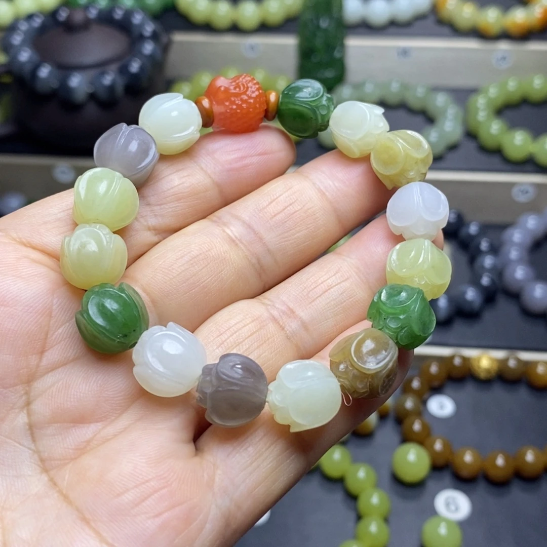 和田玉未镶嵌手串