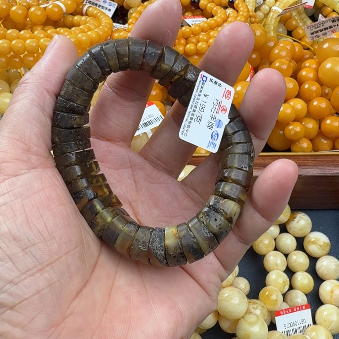 琥珀未镶嵌珠宝奇石