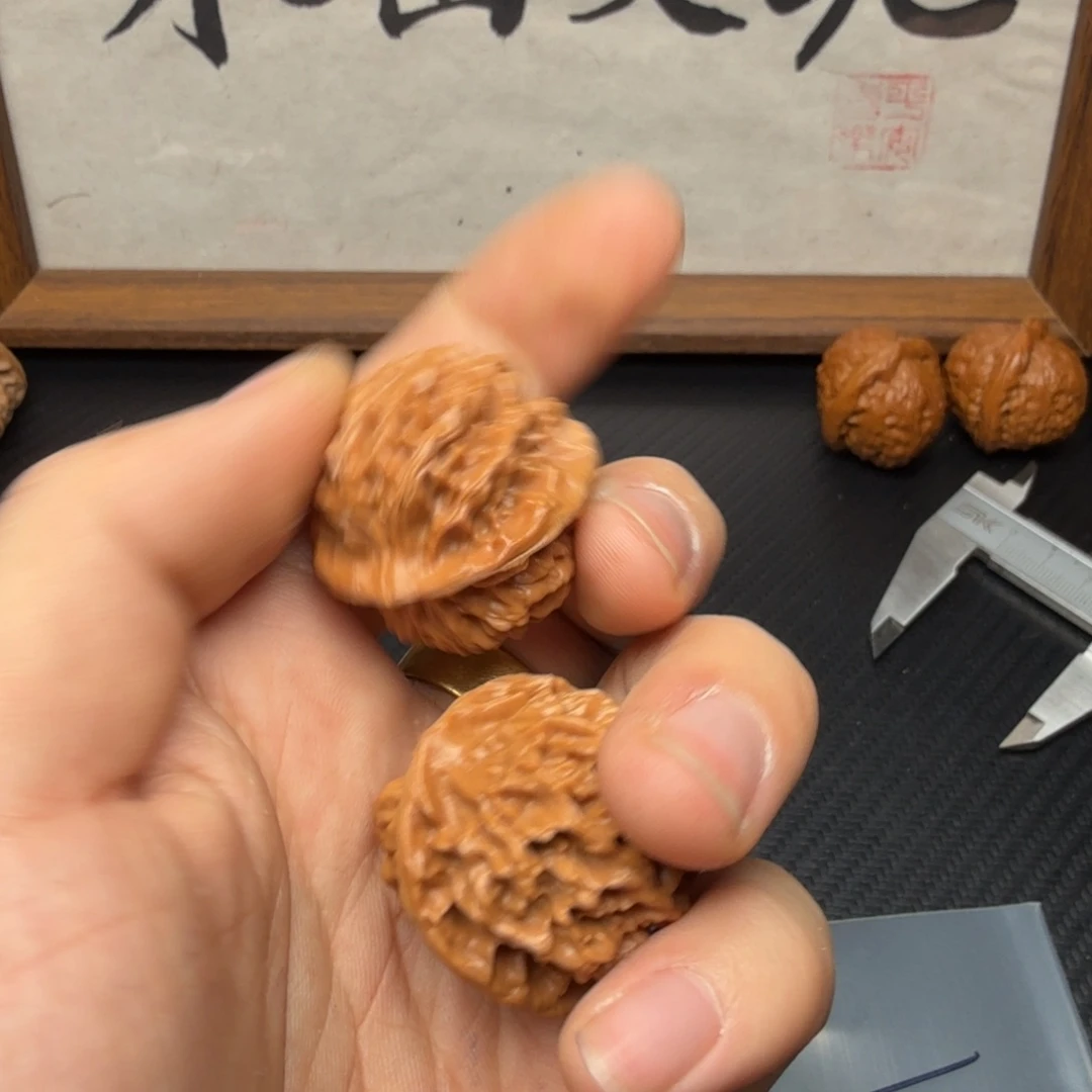 我***蜜吊坠文玩核桃32秦闷150