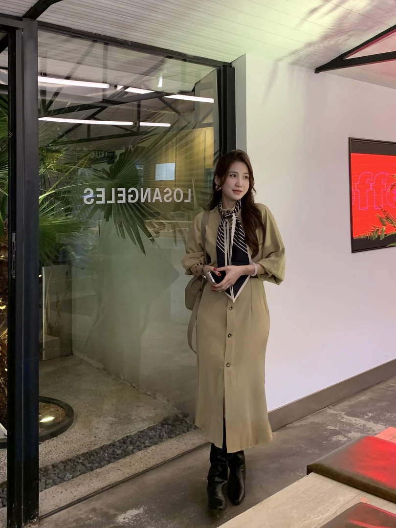 OOPPSI早春卡其翻领长袖连衣裙气质修身长裙单排扣收腰a版收腰