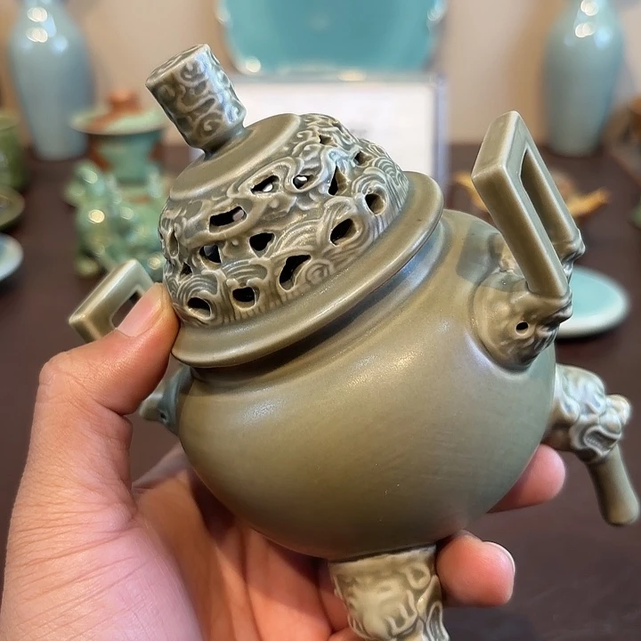 小****瓷片龙泉青瓷福利青瓷