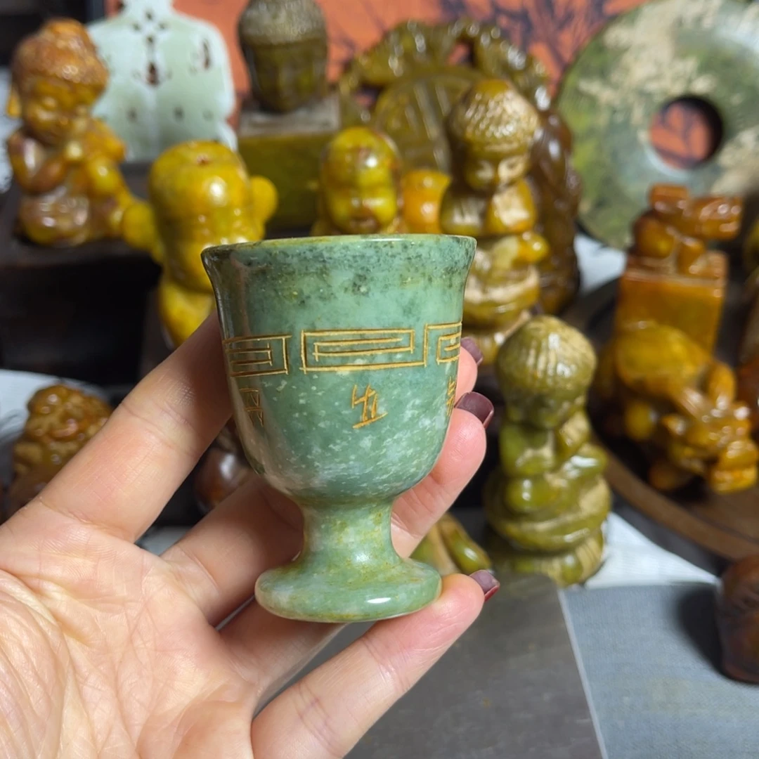 蛇纹石玉合金颈饰