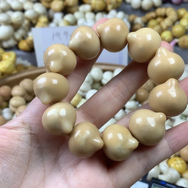 我***来吊坠菩提根/象牙果象牙果猫头21瑕疵 不退不换