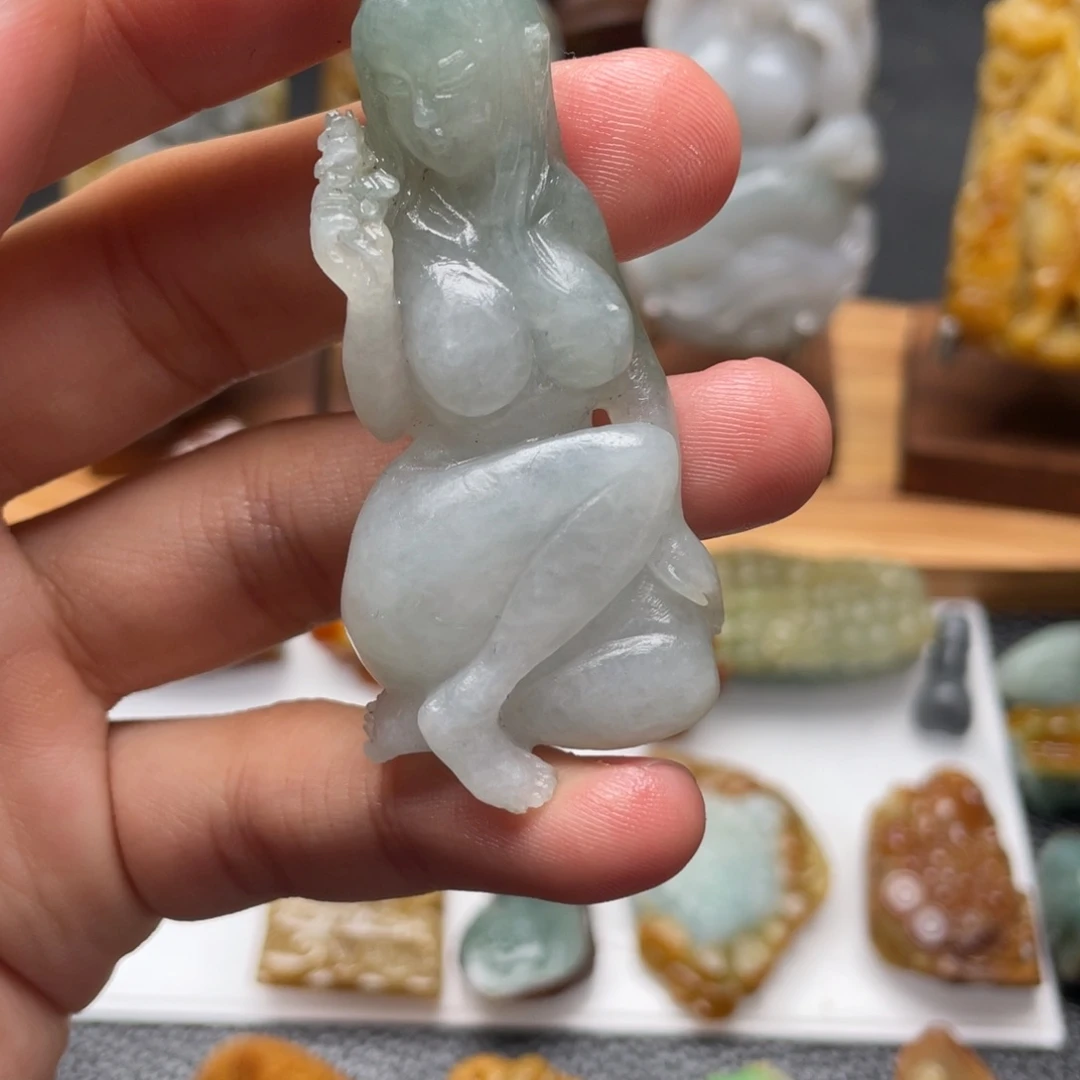 护***神定制翡翠未镶嵌翡翠