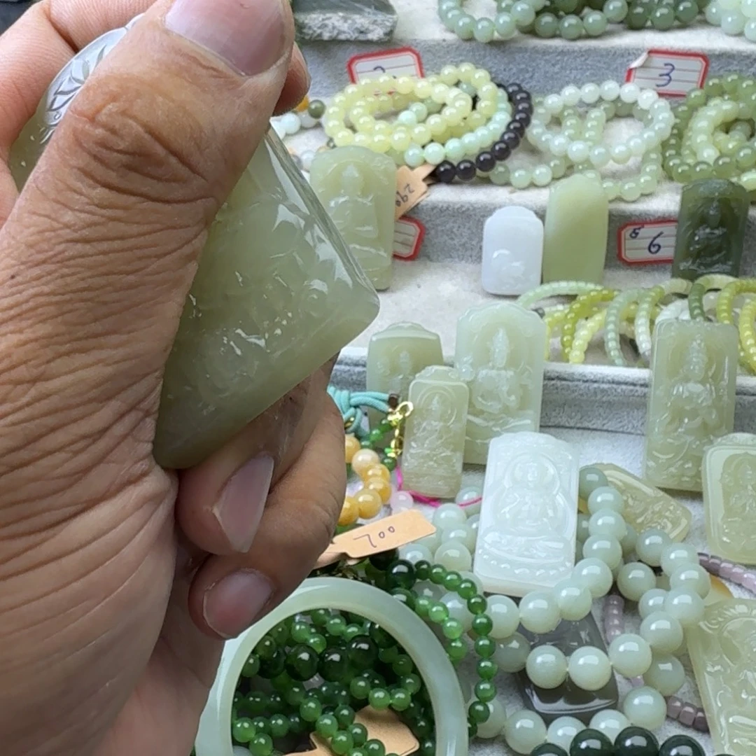 未镶嵌手串和田玉