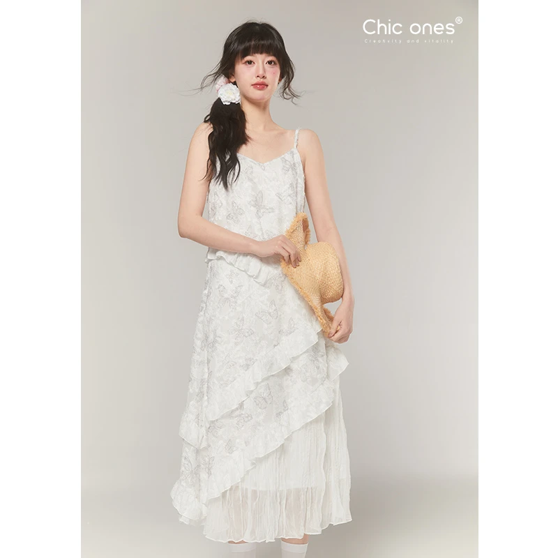 Chic ones流苏蝴蝶碎花吊带裙 夏季小众设计感法式气质连衣裙女