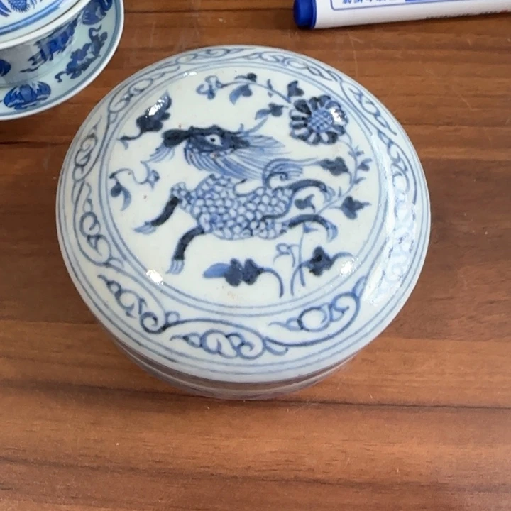 摆件游***生景德镇陶瓷艺术品