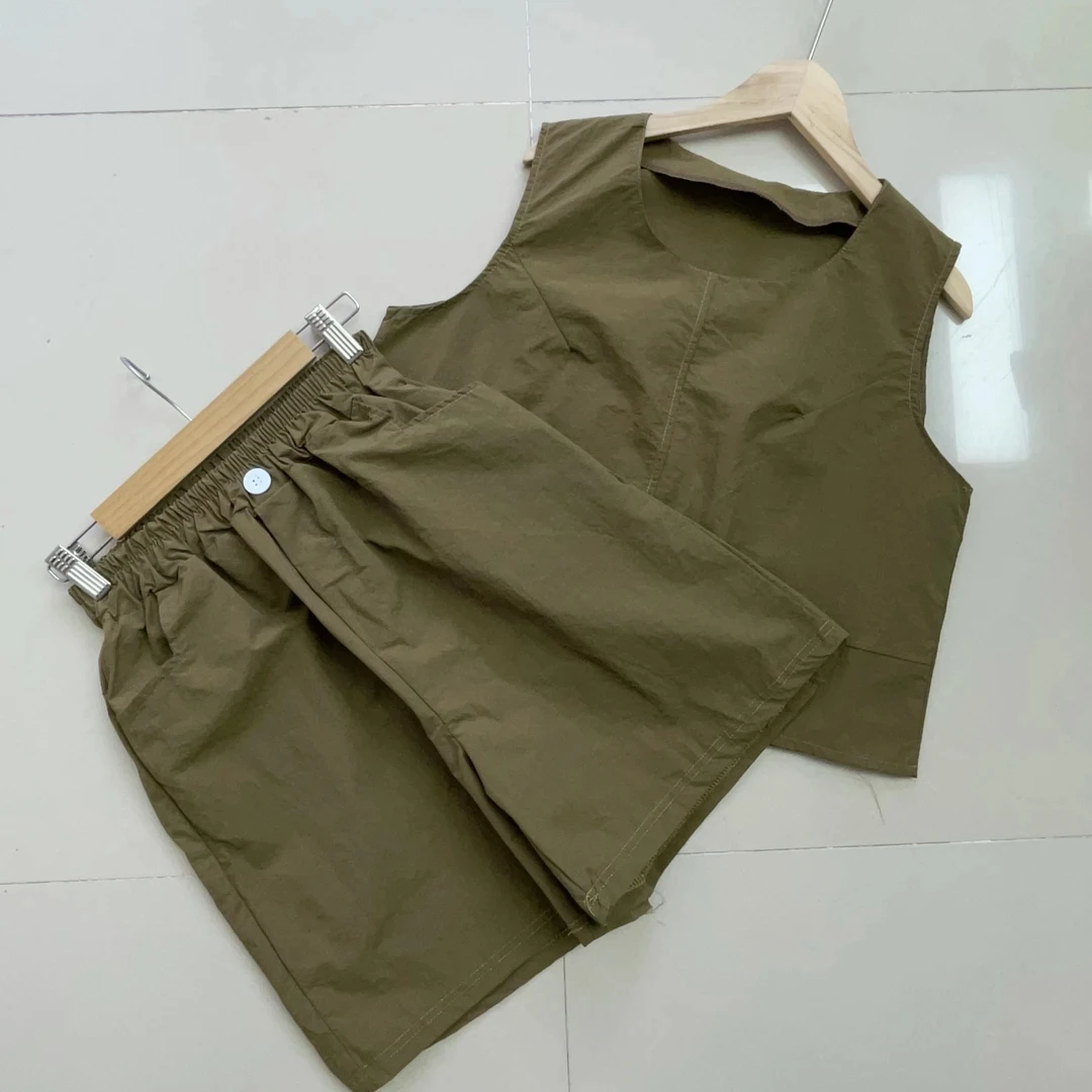 A213 松紧腰卡其绿色锦纶夏款套装