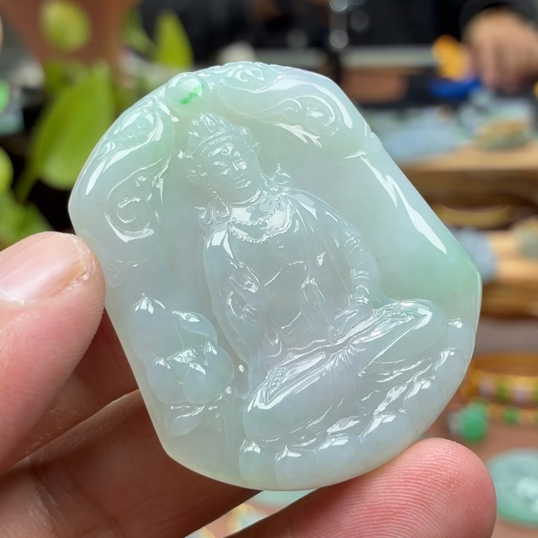 翡翠未镶嵌颈饰挂件