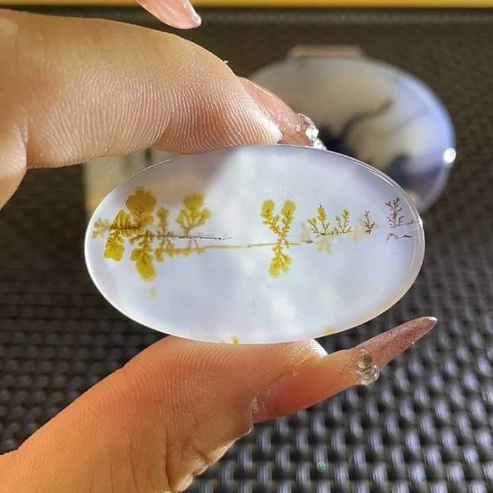 卍***卍玛瑙/玉髓未镶嵌颈饰