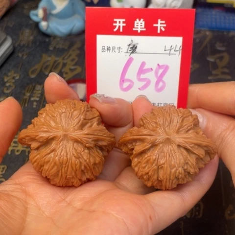 吊坠文玩核桃文玩的好