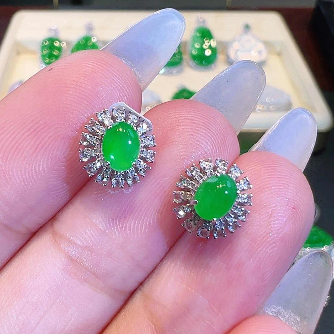 翡翠耳钉18K金镶嵌翡翠