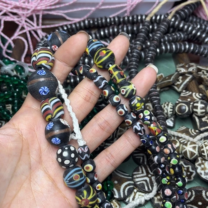 玻璃颈饰3135琉璃一条