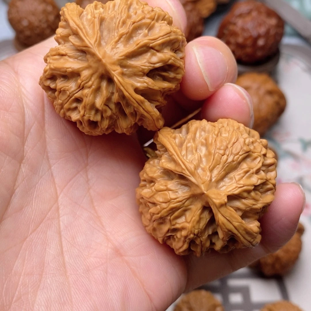 【闪购商品】文玩核桃把件苹果40