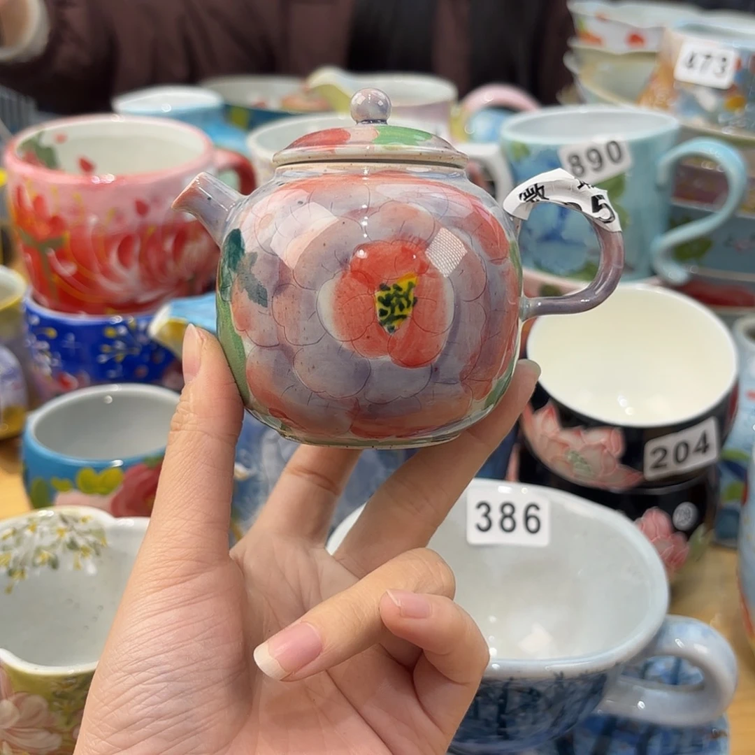 瓷片兔兔嘎嘎嘎好