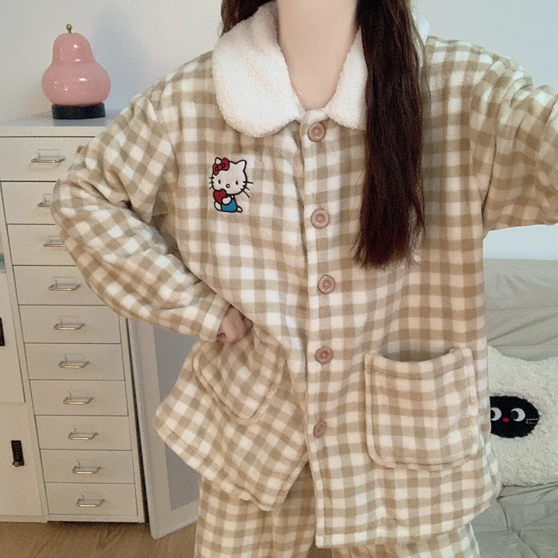 【加绒加厚】珊瑚绒睡衣女款秋冬季娃娃领卡通法兰绒保暖家居服套装