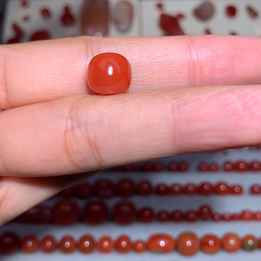 南红玛瑙柿子红对珠微纹未镶嵌10×9