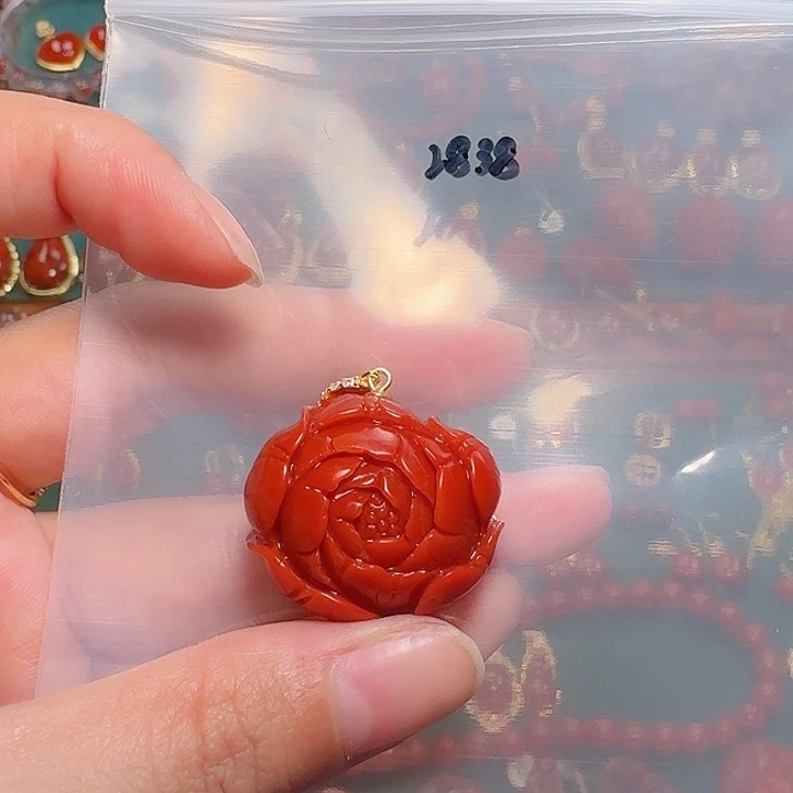 南红玛瑙银S925镶嵌吊坠