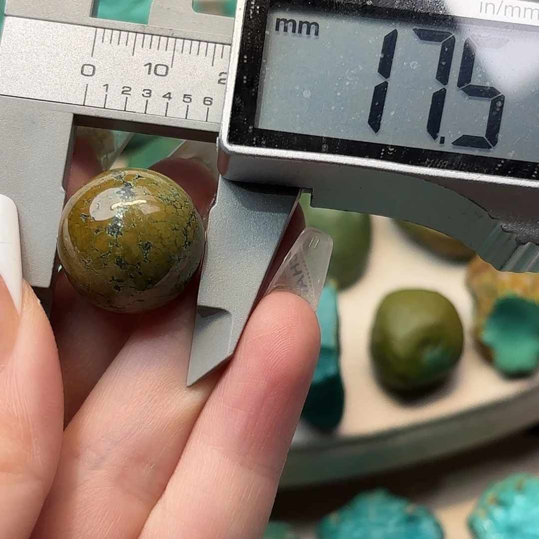 绿松石未镶嵌手串