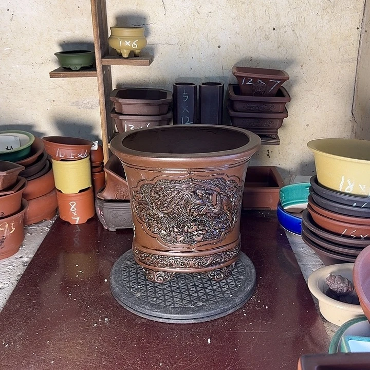 紫砂花盆，手工制作