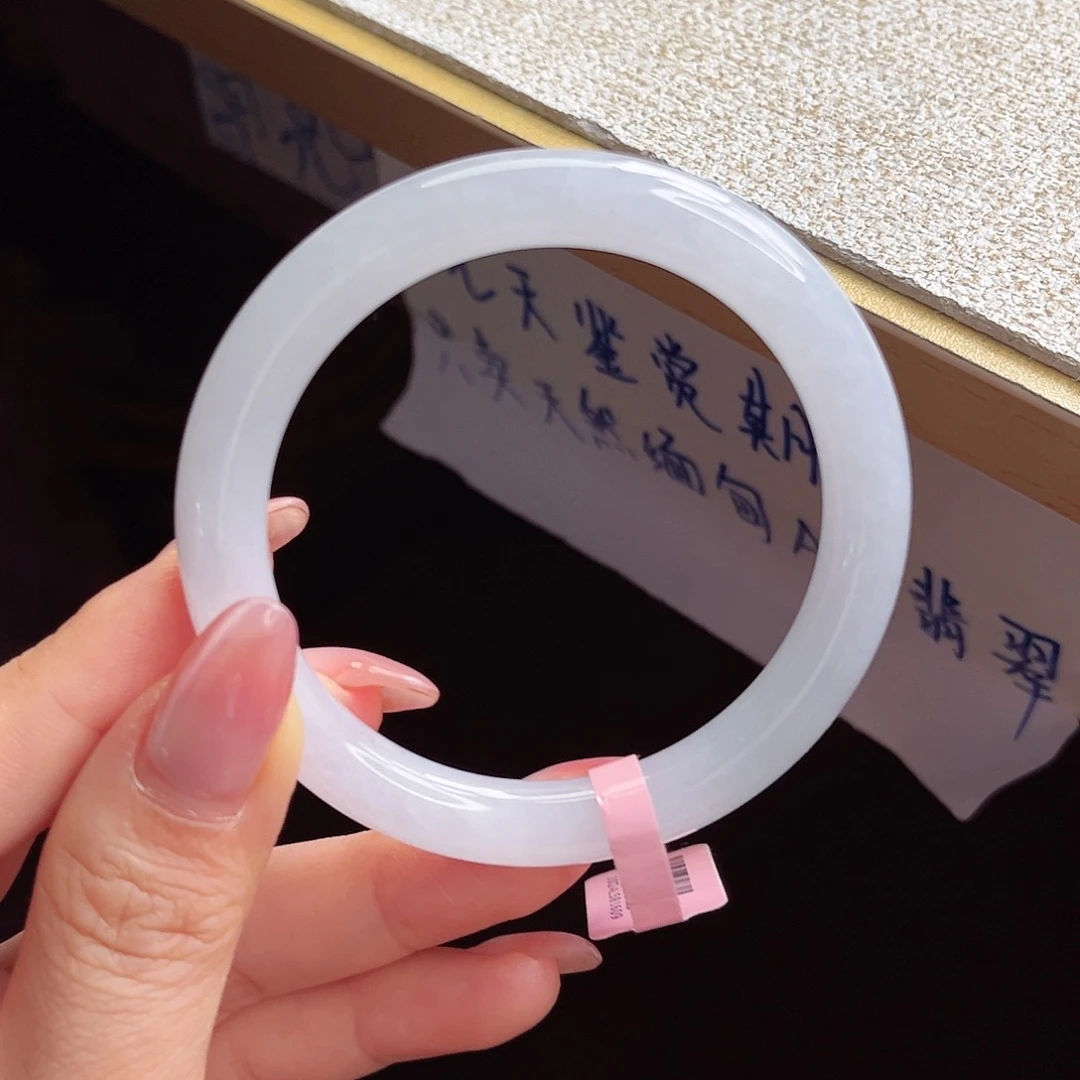 翡翠未镶嵌手镯手镯