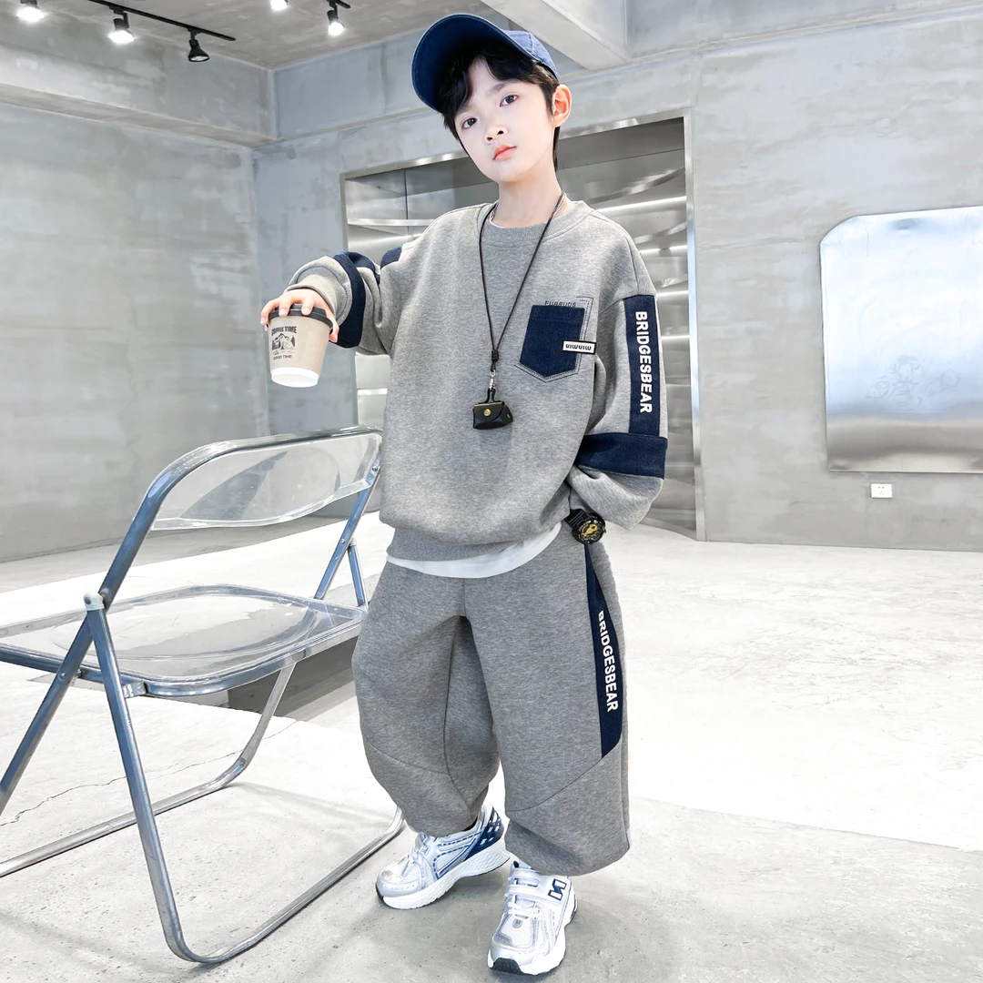 男童秋装套装2025新款儿童装秋季中大童时髦卫衣男孩春秋款运动服
