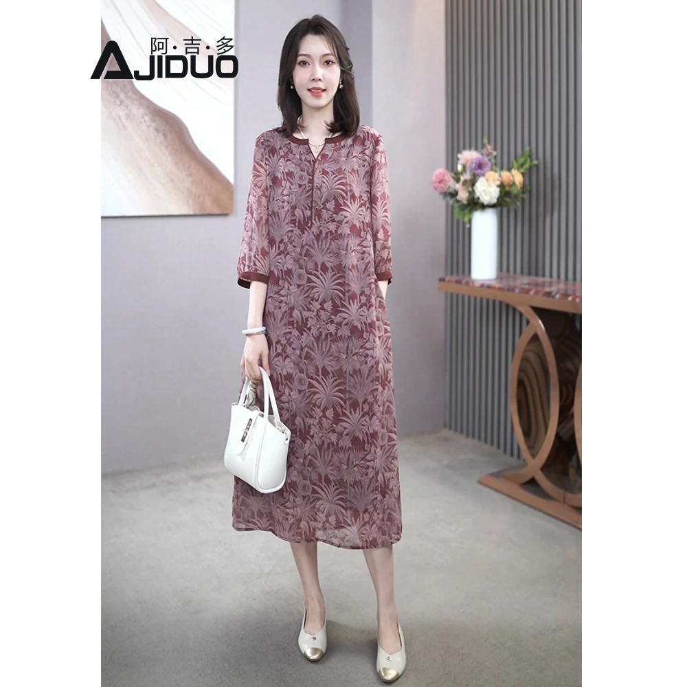 大码直筒七分袖碎花连衣裙2025新款中老年漂亮裙子气质妈妈装长裙