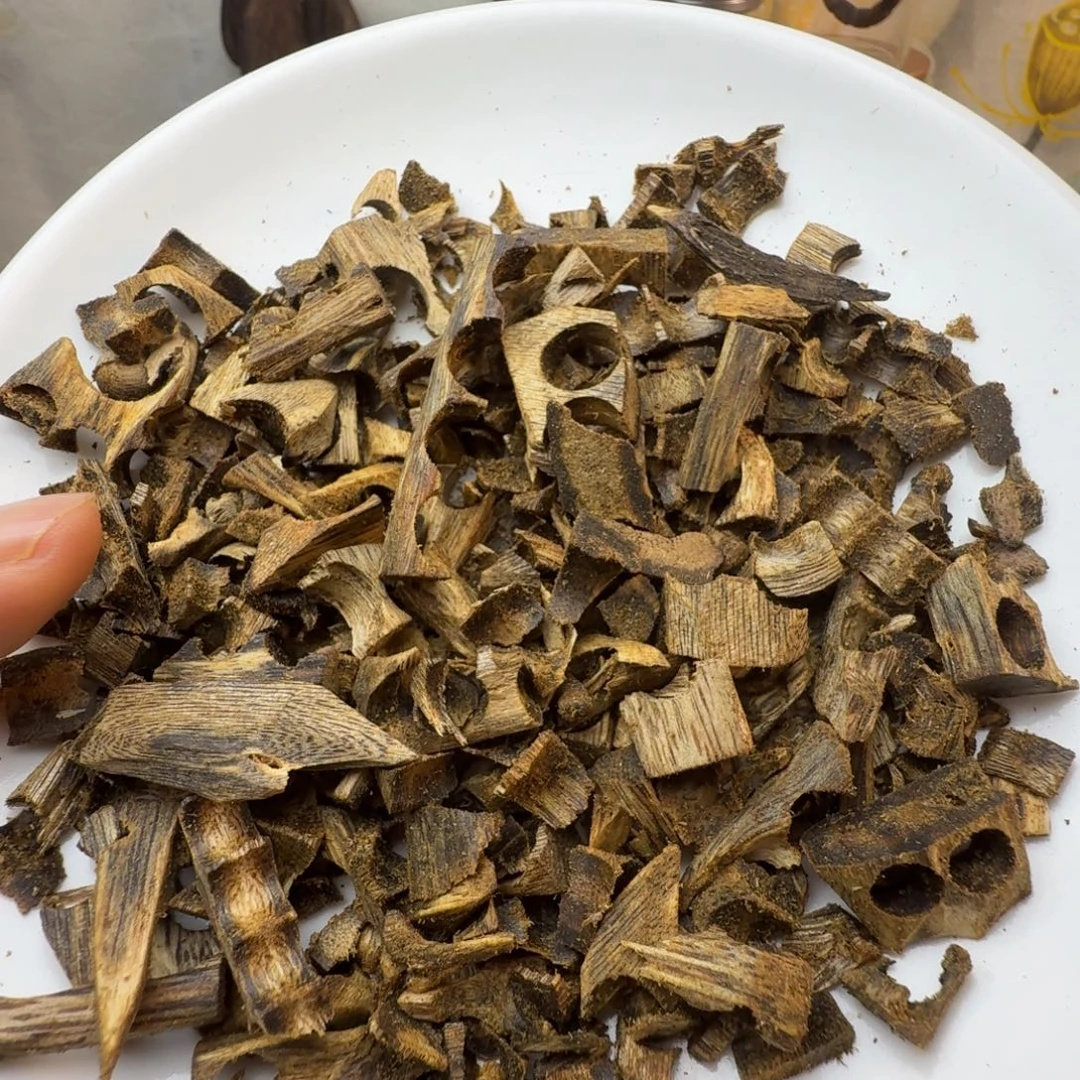 沉香沉香碎屑钻孔料